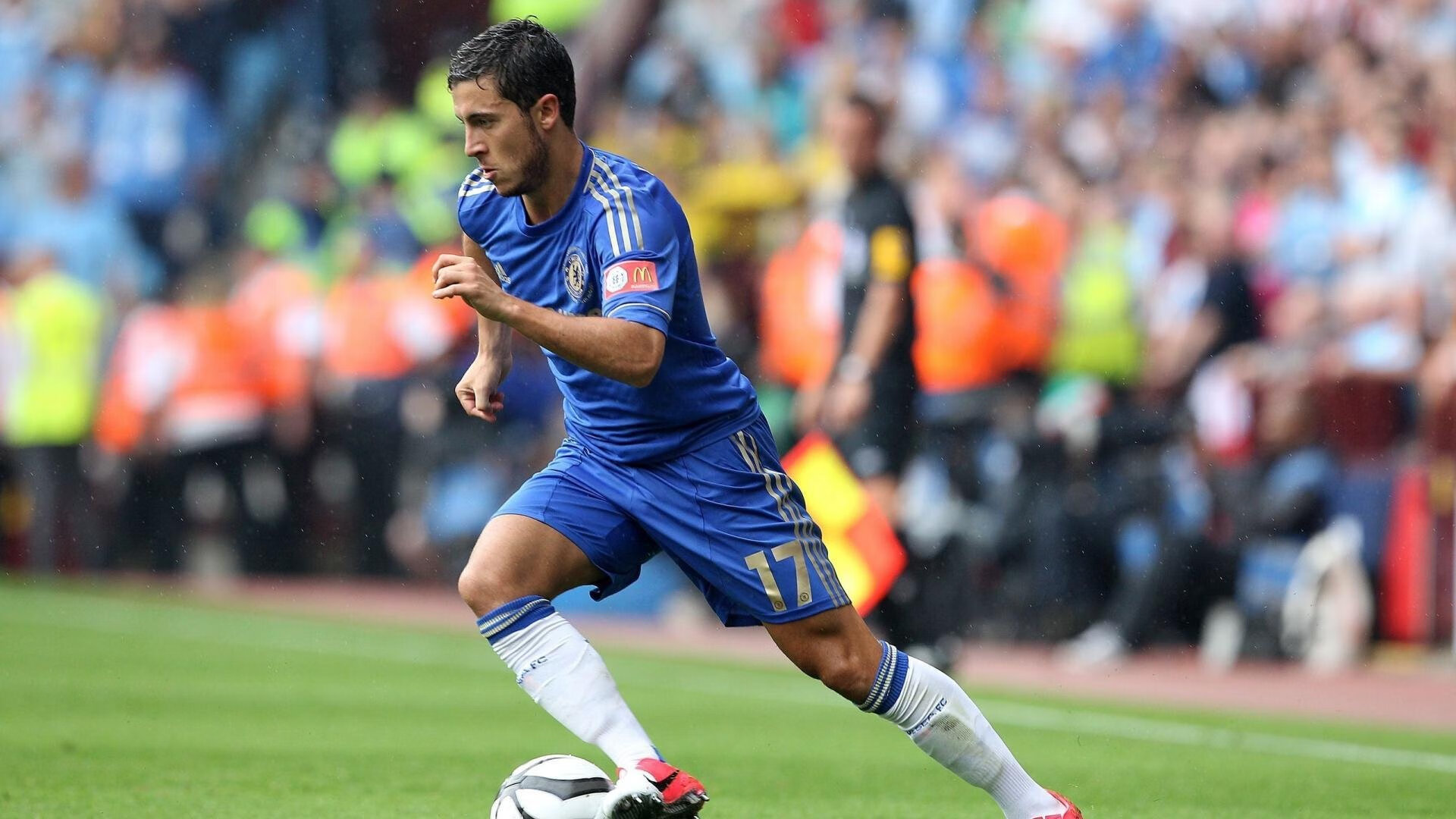 门兴1-0汉堡，赫尔佐格最终破门，门兴格拉德巴赫在哪个城市